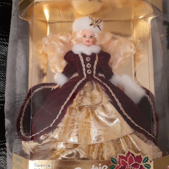 Mattel 1996 Happy Holidays Barbie Special Edition Vintage, purple eyes - Picture 6 of 8